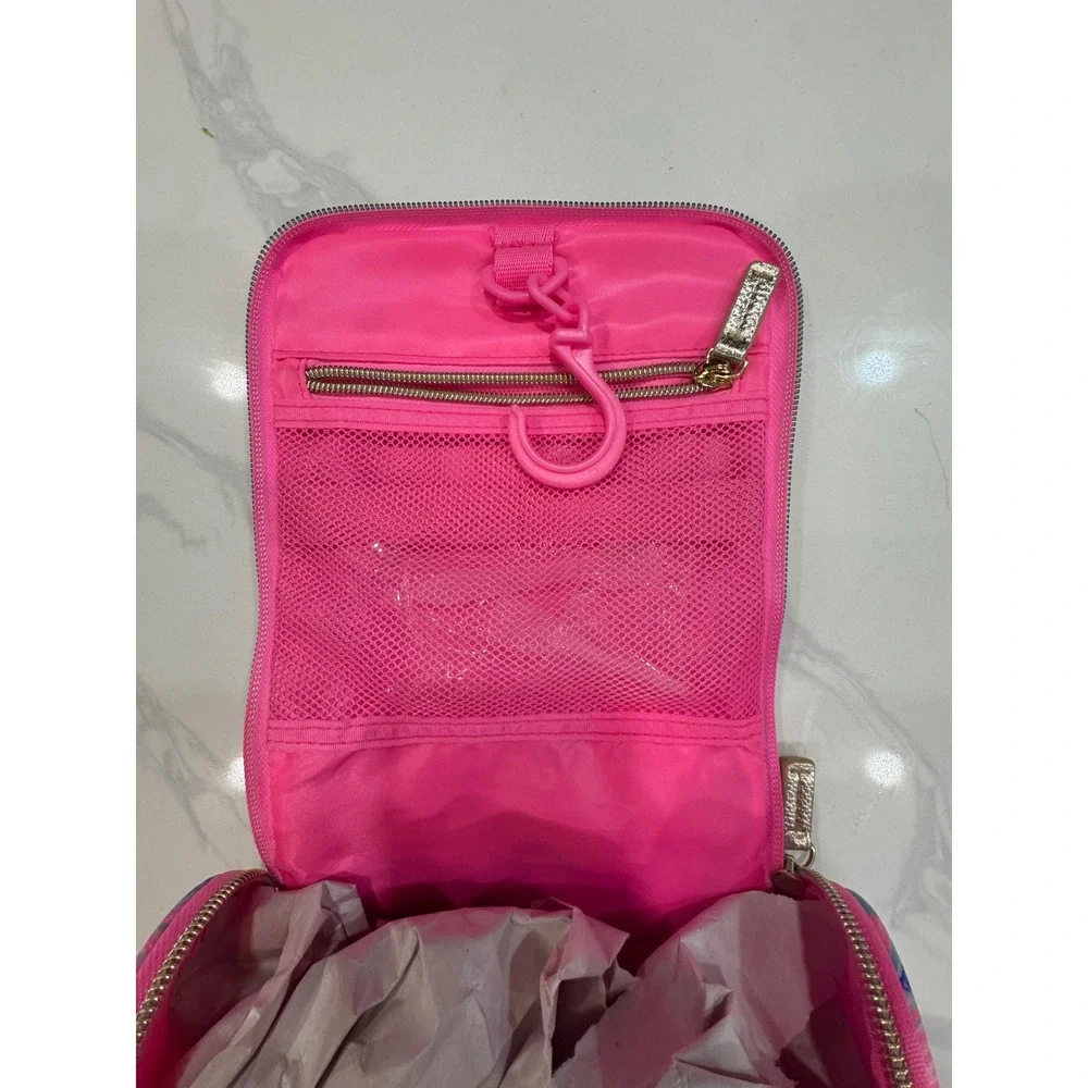 Lilly Pulitzer Toiletry Bag Hanging Travel Case Splendor in the Sand Pink